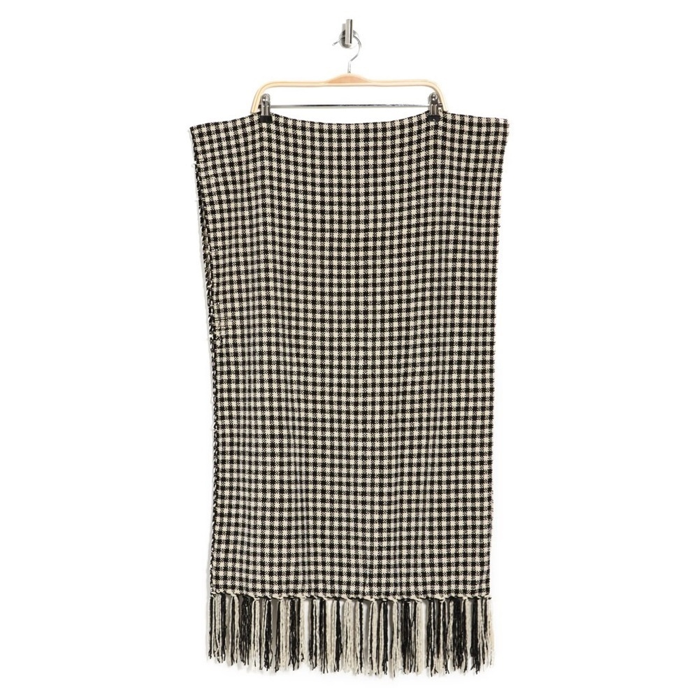 MODENA
Plaid Fringe Trim Scarf In Black/ White